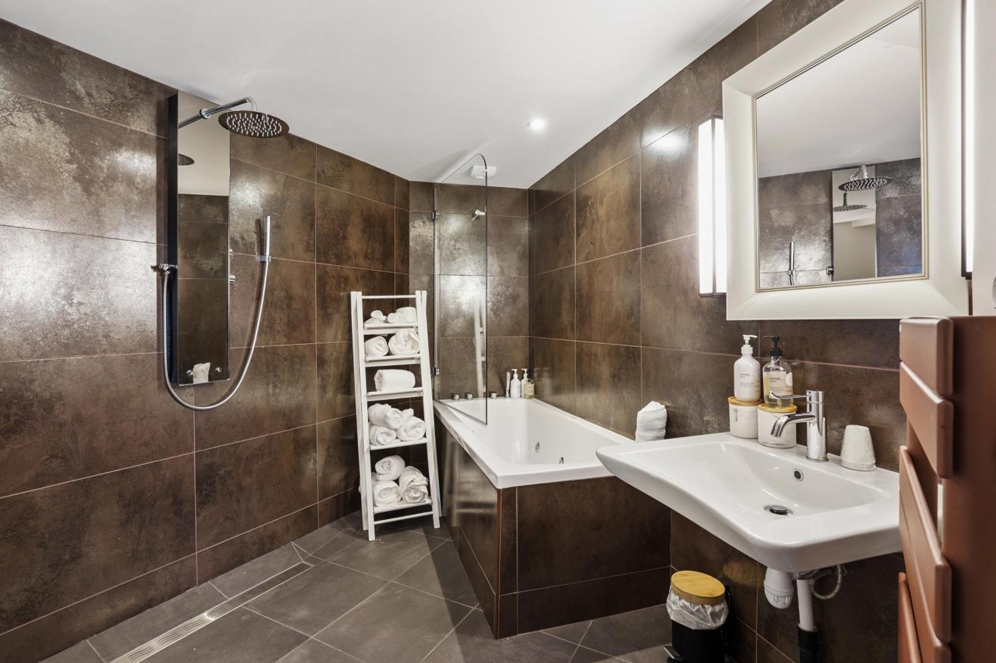 Domaine De L'Epau Eco-Resort Yvré-lʼÉvêque 외부 사진